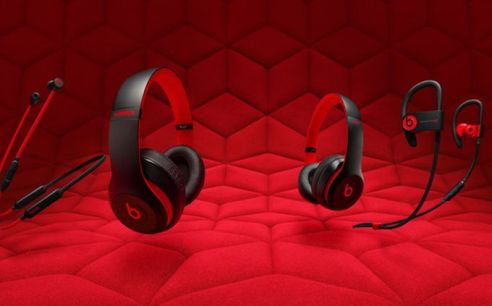 Beats by Dr Dre 10 Year Anniversary @2x